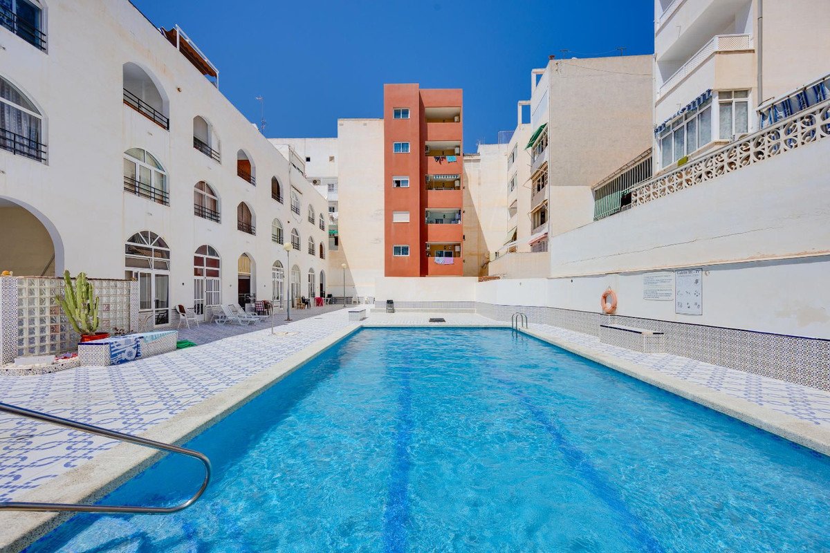 1 Bed Ground Floor Apartment in Playa Del Cura in Playa Del Cura, Apartment