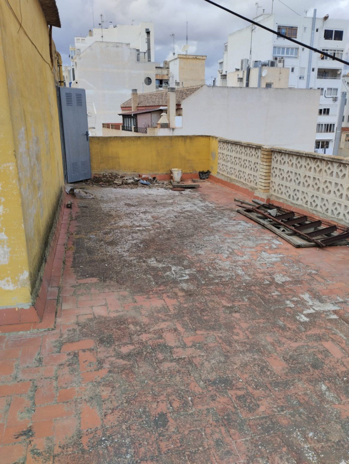 21 photo