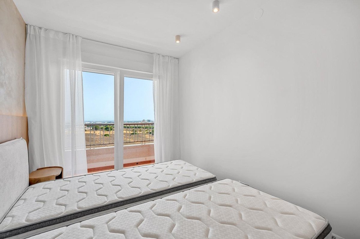 2 Bed Ground Floor Apartment in Punta Prima in Punta Prima, Apartment