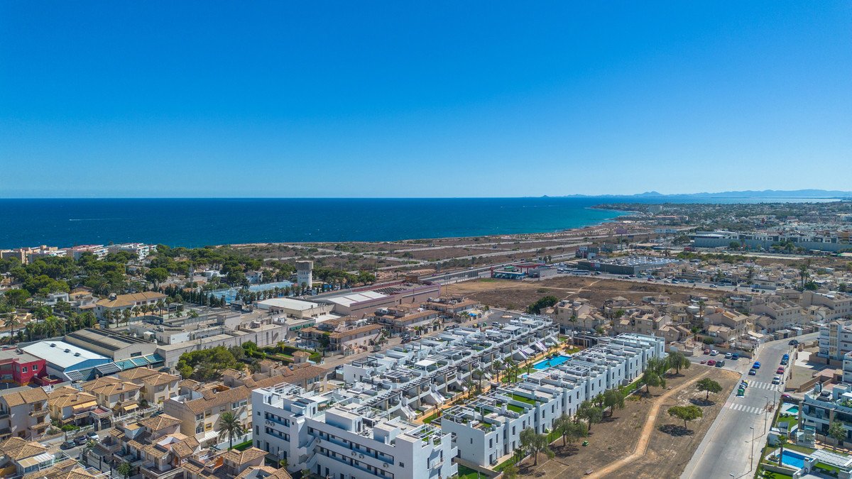 2 Bed Penthouse in Punta Prima
