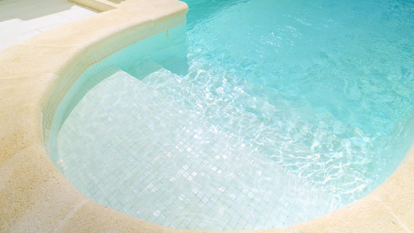 23 photo