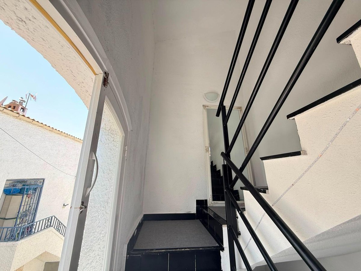 2 Bed Bungalow in Torrevieja in Torrevieja, Bungalow