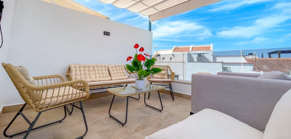 3 Bed Townhouse in Torrevieja in Torrevieja, Townhouse