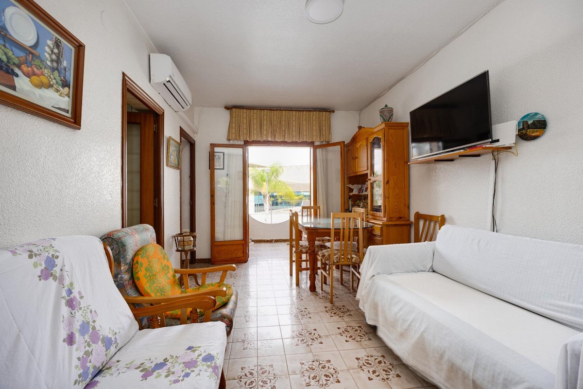 3 Bed Bungalow in Torrevieja in Torrevieja, Bungalow