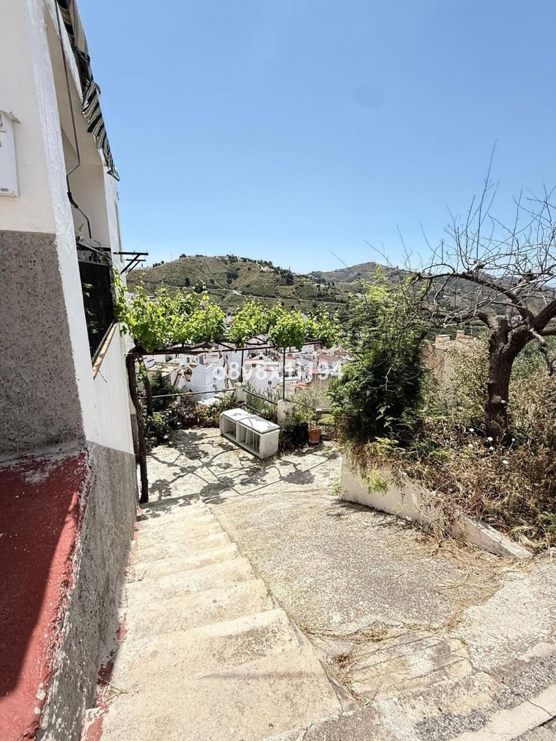 4 Bed فيلا مستقلة in Cómpeta في Cómpeta, 