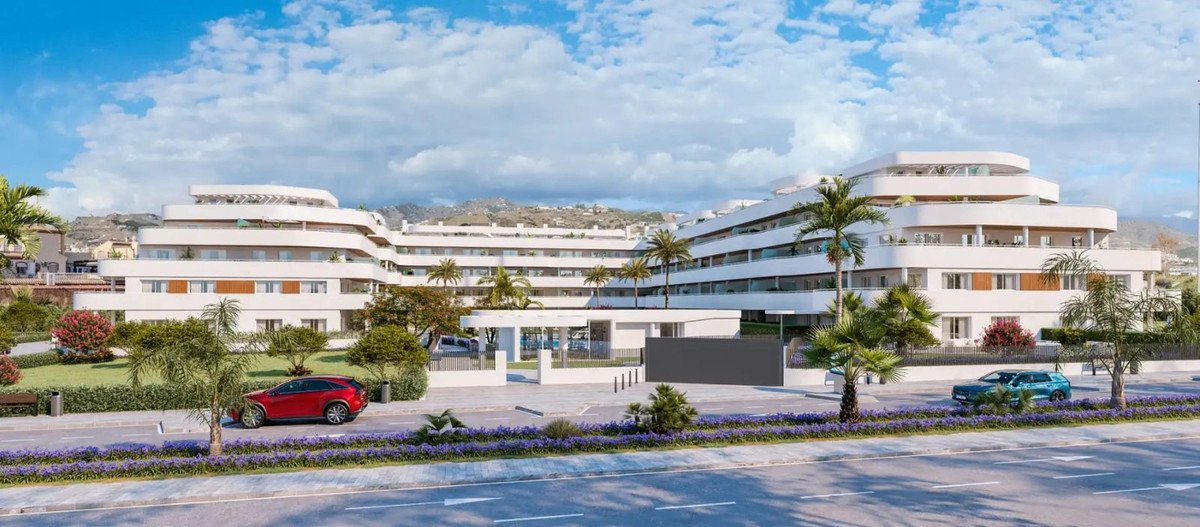 2 Bed Middle Floor Apartment in Torrox Costa in Torrox Costa, Apartment