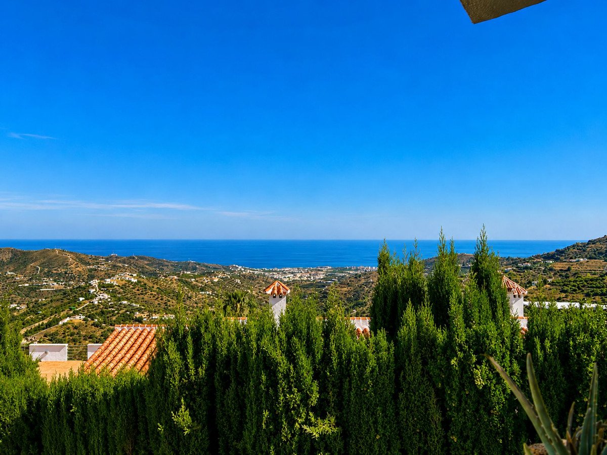 3 Bed Vrijstaande Villa in Torrox in Torrox, Vrijstaande Villa