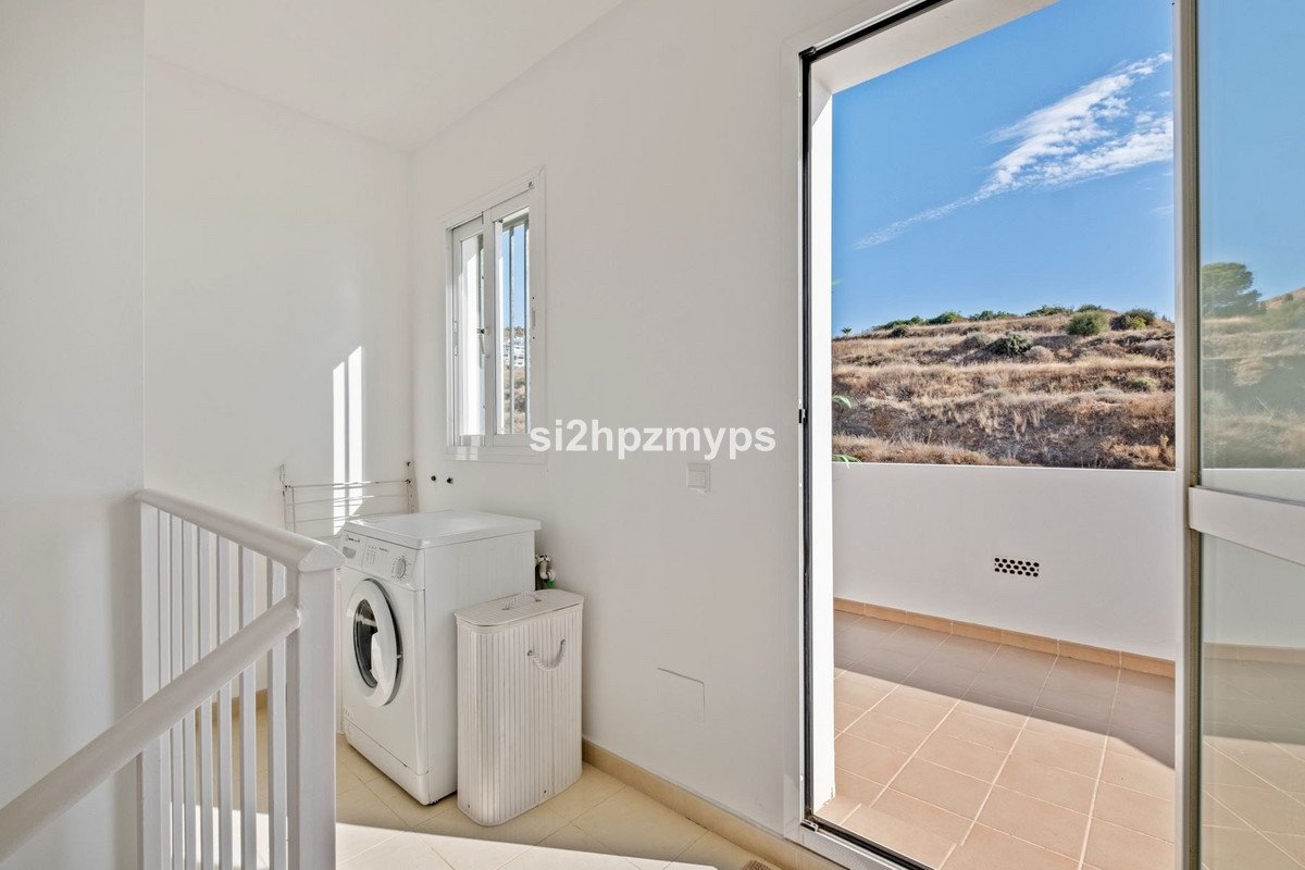 3 Bed فيلا مستقلة in Torrox في Torrox — 