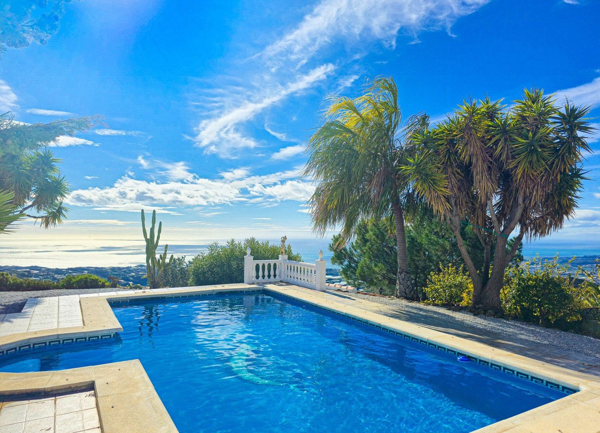 3 Bed Villa independiente in Arenas en Arenas, 