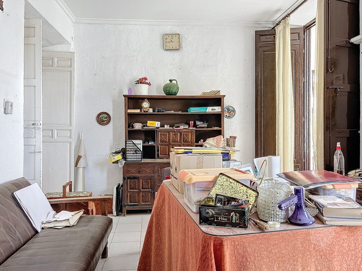 29 photo