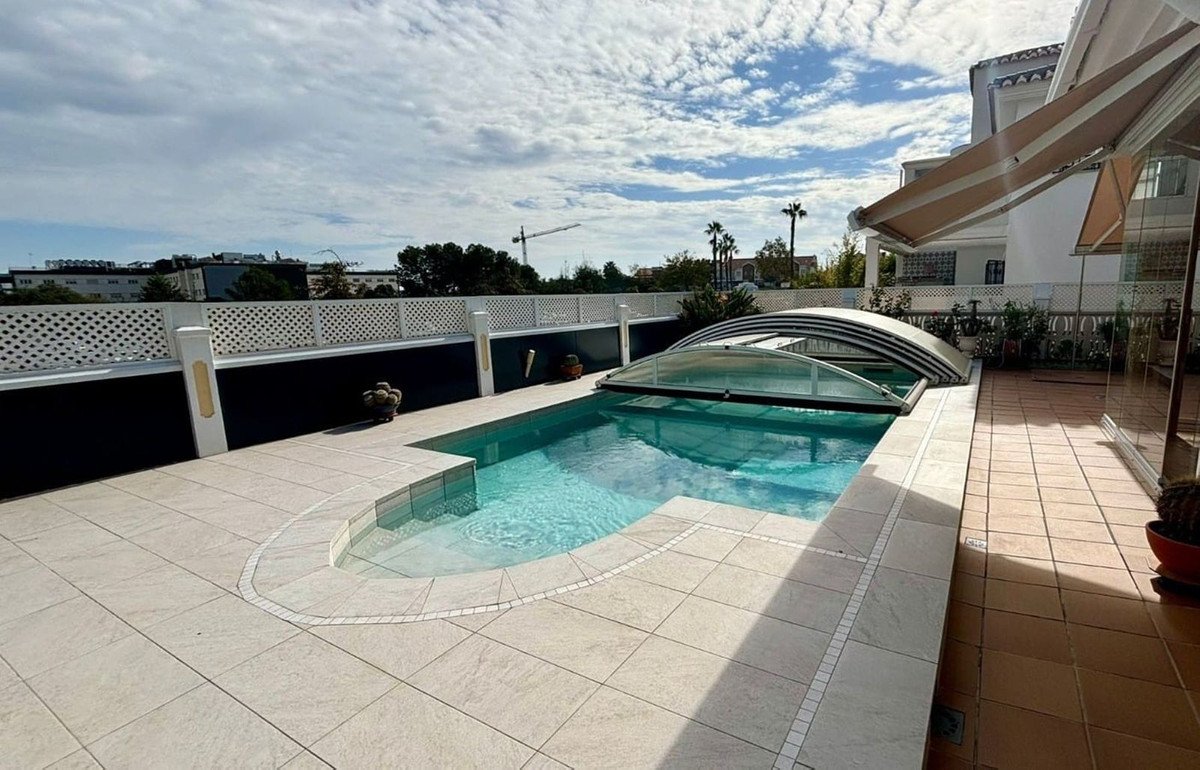 5 Bed Detached Villa in Torre del Mar in Torre del Mar, Detached Villa