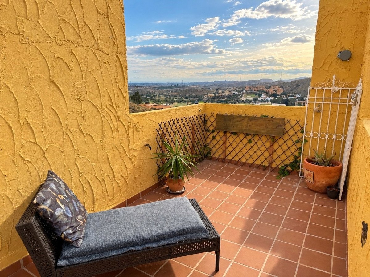 2 Bed Duplex in Valle del Este Golf