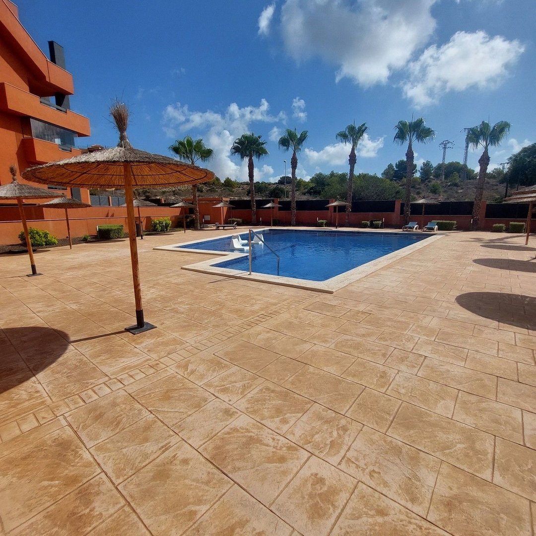 2 Bed Middle Floor Apartment in Villamartin in Villamartin, Apartment