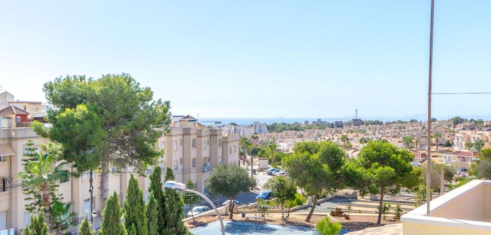 3 Bed Detached Villa in Villamartin में Villamartin — अलग विला