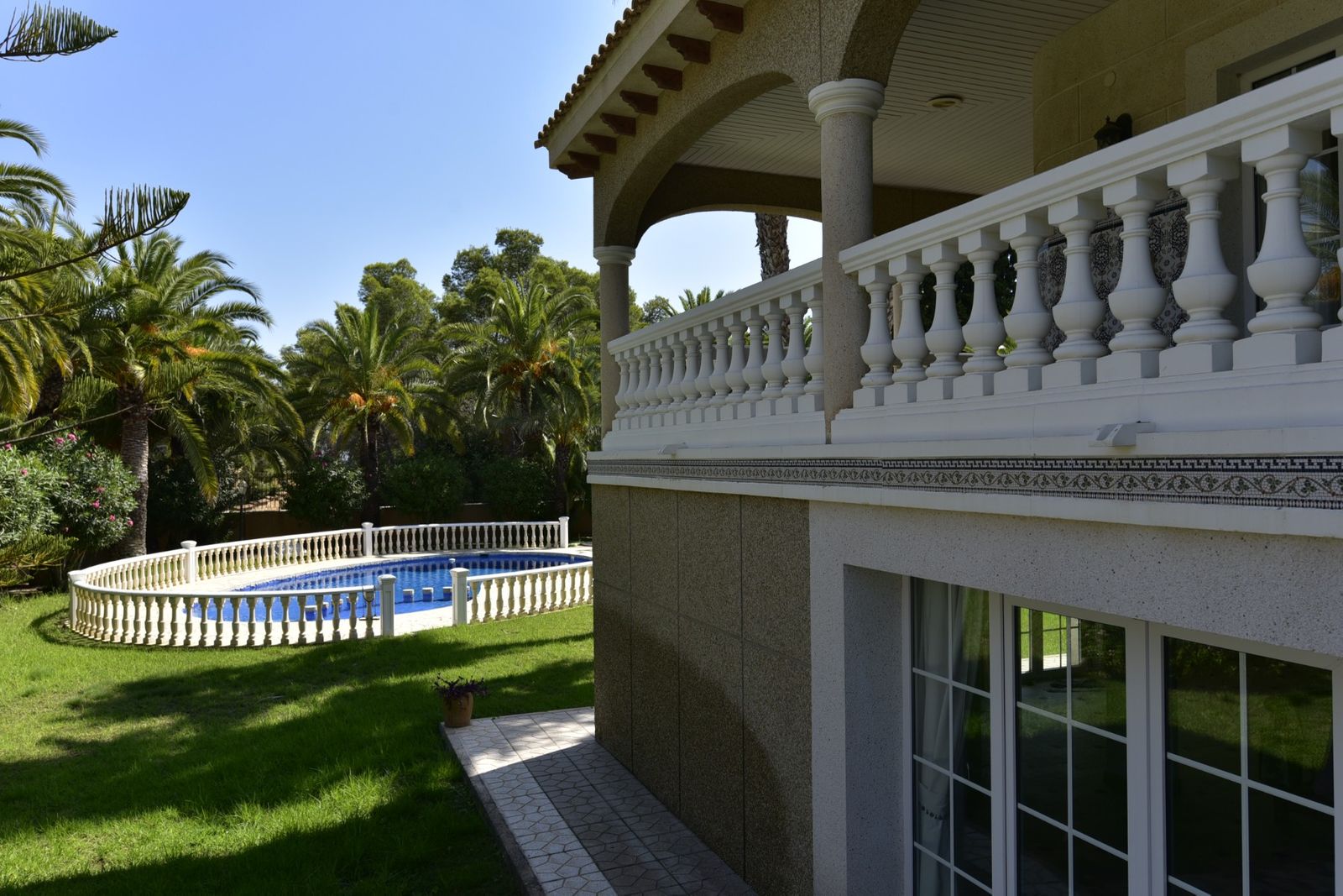 7 Bed Detached Villa in Villamartin i Villamartin — Fritliggende Villa