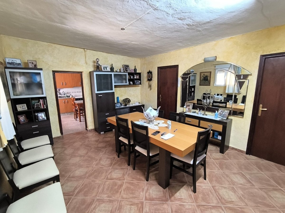 3 Bed Vrijstaande Villa in Yecla in Yecla, 