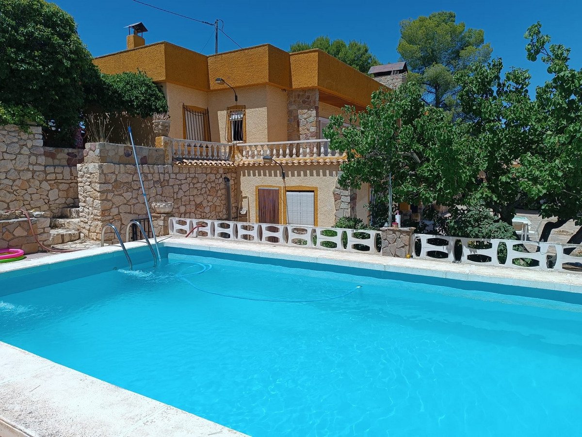 7 Bed Vrijstaande Villa in Yecla in Yecla, 