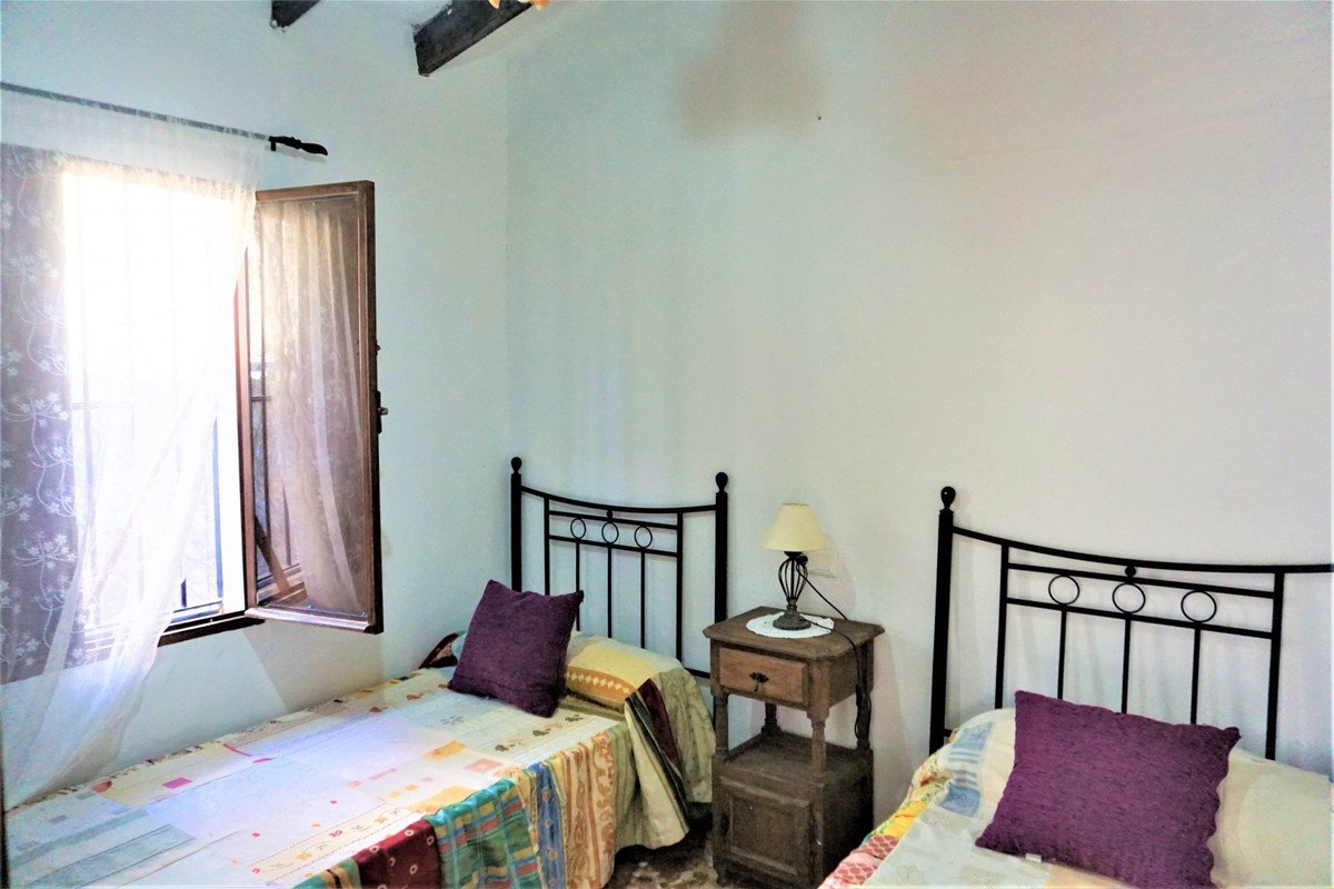 3 Bed Detached Villa in Sedella in Sedella — Detached Villa