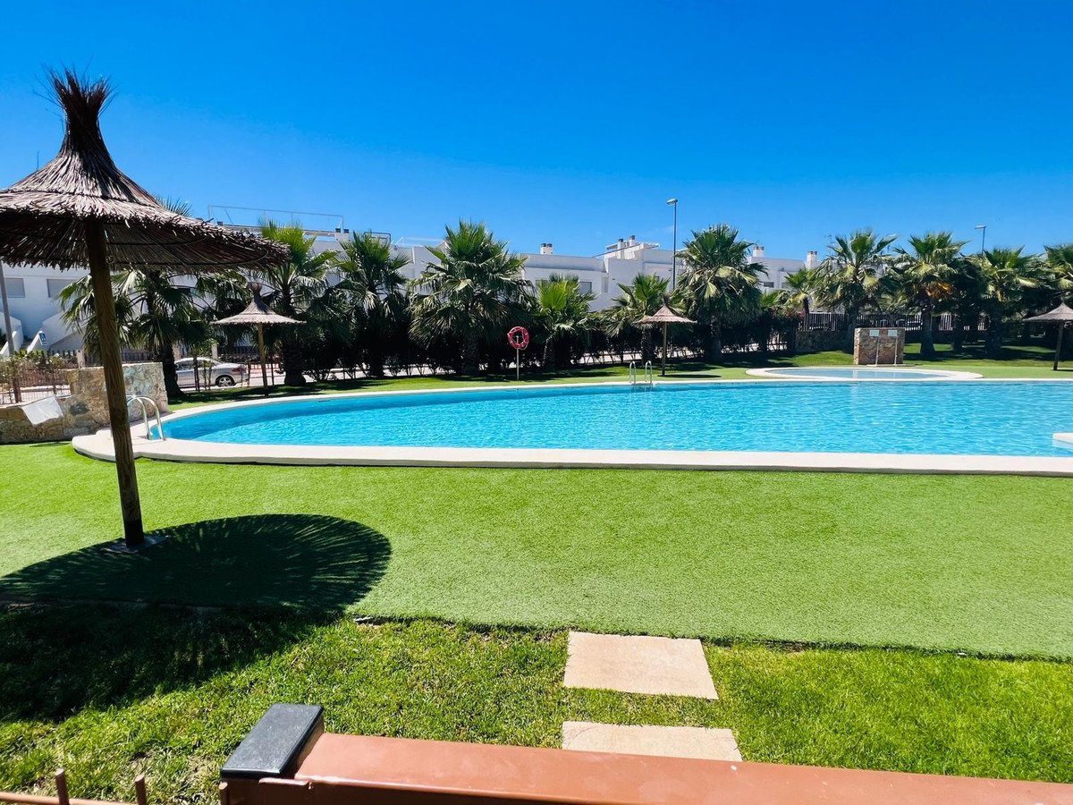 2 Bed Ground Floor Apartment in Vista Bella Golf in Vista Bella Golf, Apartment