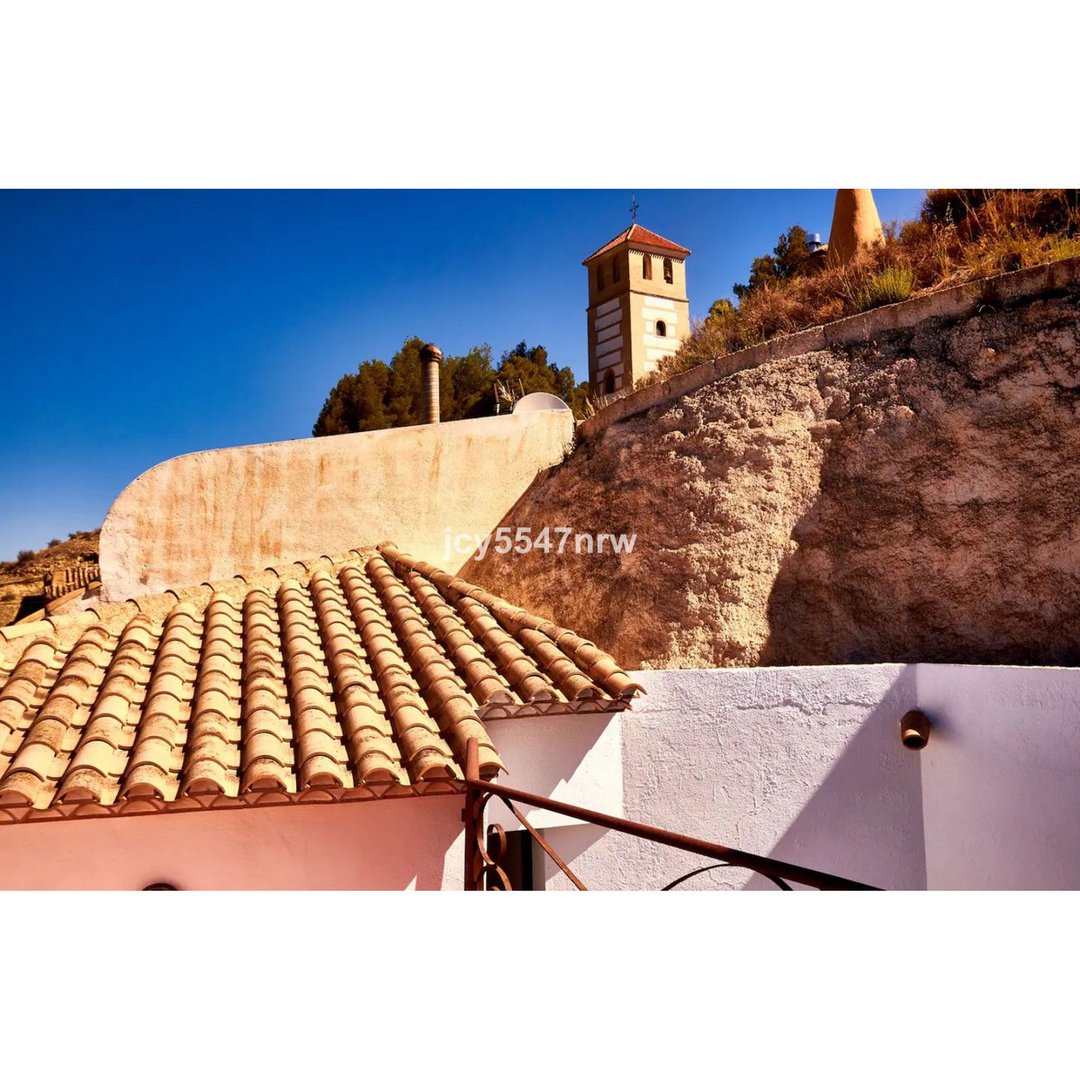 5 Bed Semi-Detached House in Cortes de Baza in Cortes de Baza, 